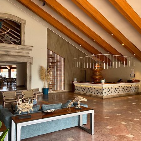 Hotel Marbella Resort Майтенкило Екстериор снимка